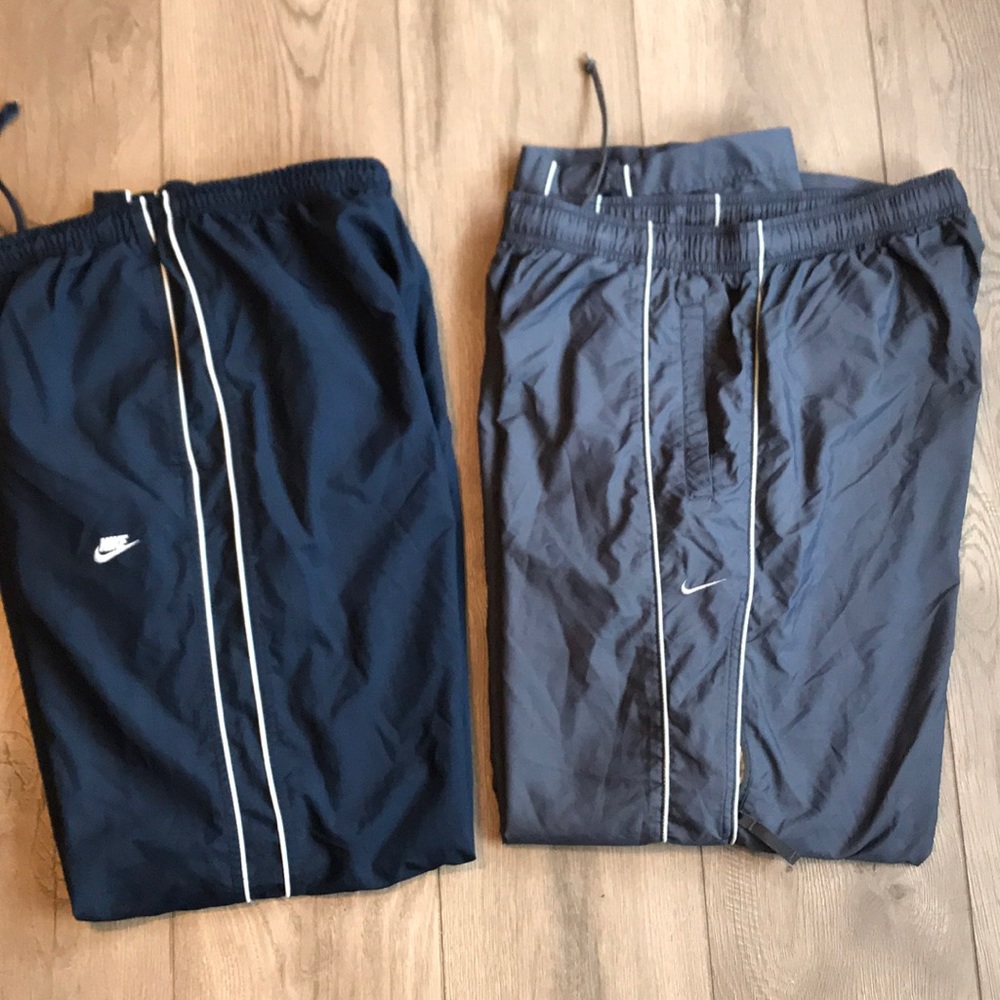 BUNDLE of TWO men NIKE Sweatpants/ Joggers